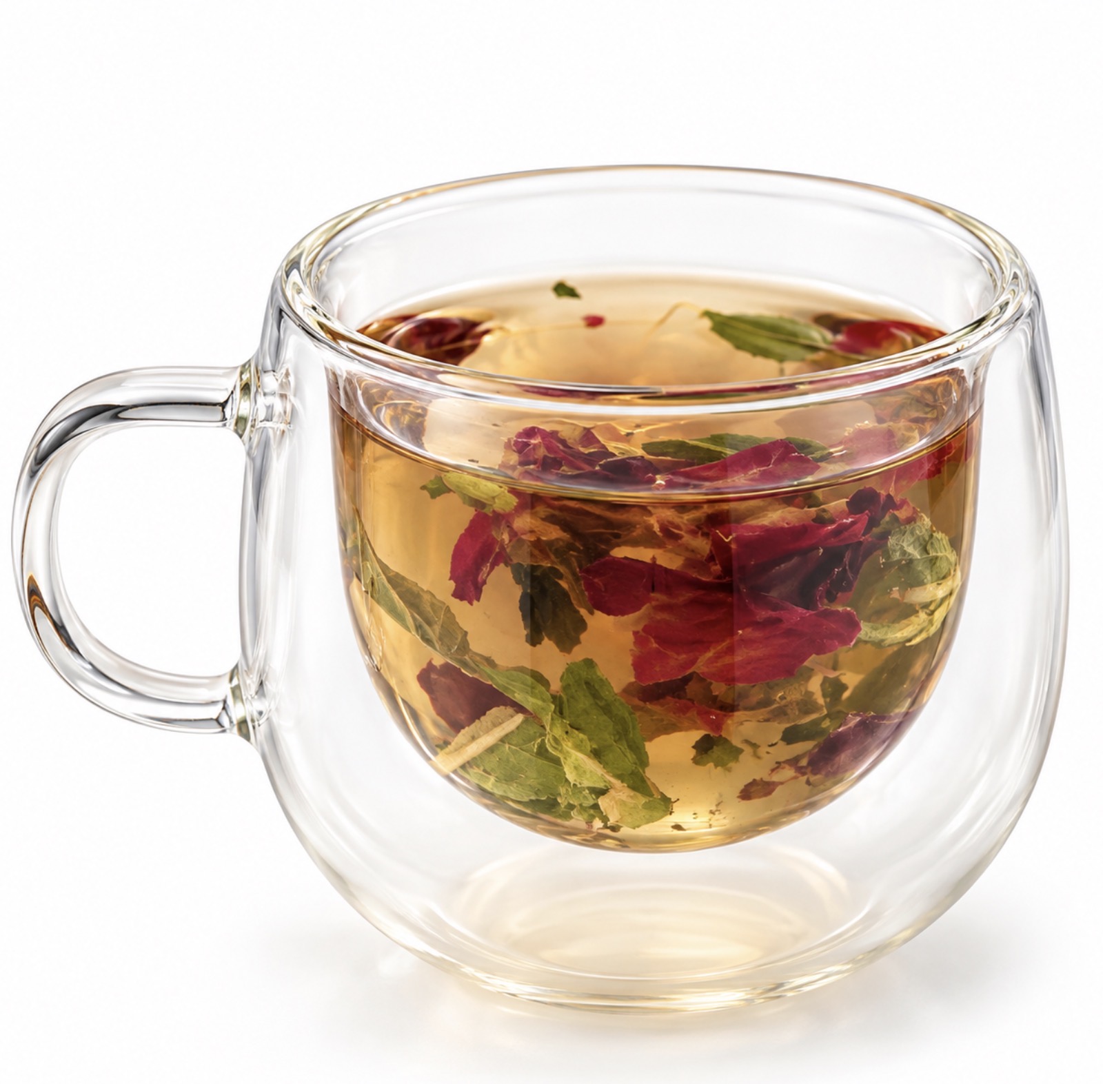 Infusion Douce Parenthèse aux plantes et fleurs dans une tasse en verre